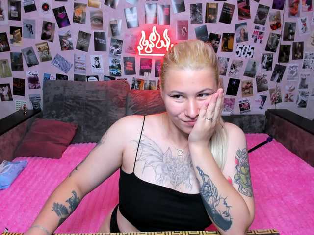 Ulya11Cutex live cam on BongaCams