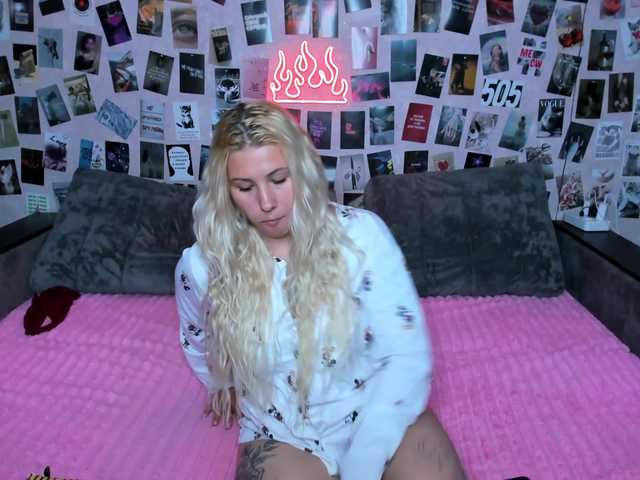 Ulya11Cutex live cam on BongaCams