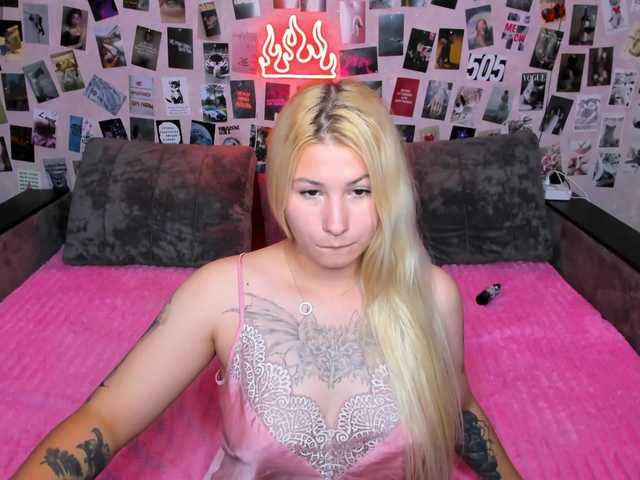 Ulya11Cutex live cam on BongaCams