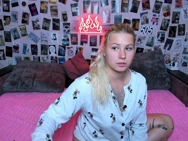 Ulya11Cutex live cam on BongaCams