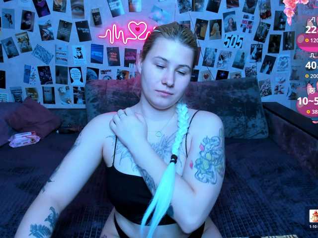 Ulya11Cutex's BongaCams show and profile