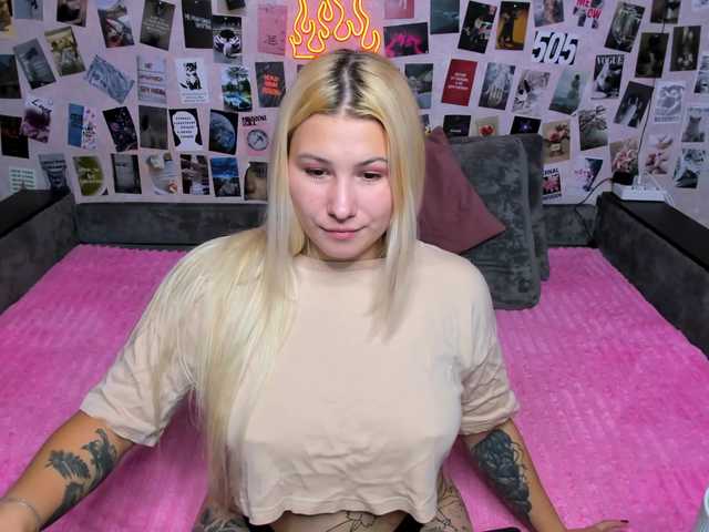 Ulya11Cutex live cam on BongaCams