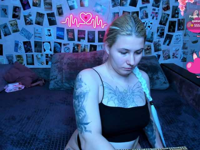 Ulya11Cutex's BongaCams show and profile