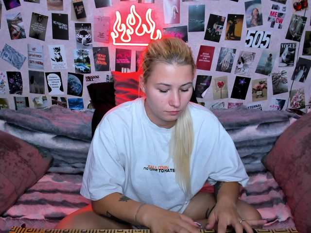 Ulya11Cutex live cam on BongaCams