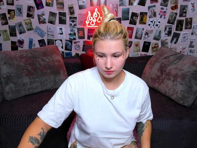 Ulya11Cutex live cam on BongaCams