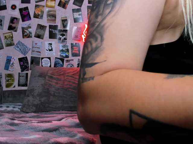 Ulya11Cutex live cam on BongaCams