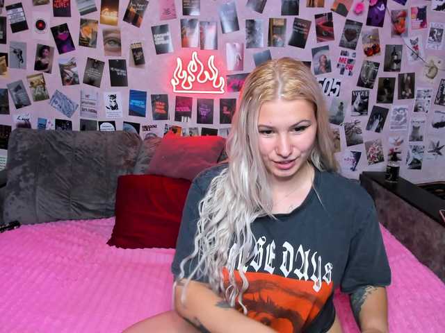 Ulya11Cutex live cam on BongaCams