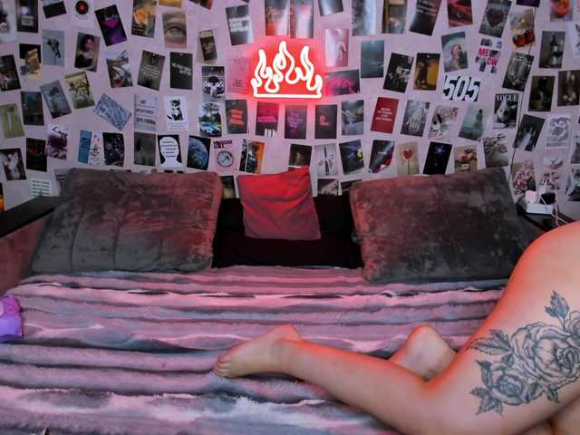 Ulya11Cutex live cam on BongaCams