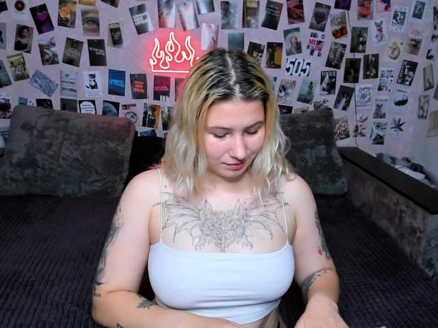 Ulya11Cutex live cam on BongaCams