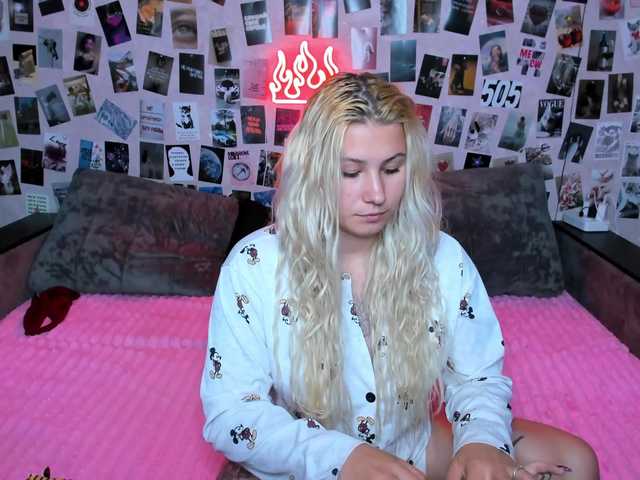 Ulya11Cutex live cam on BongaCams