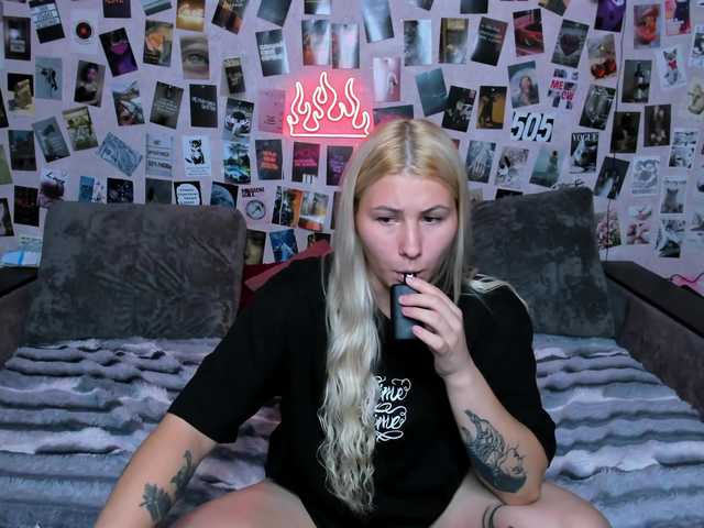 Ulya11Cutex live cam on BongaCams