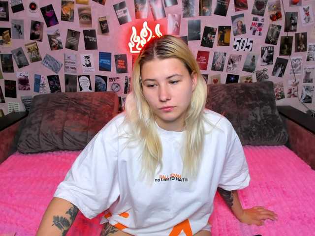 Ulya11Cutex live cam on BongaCams