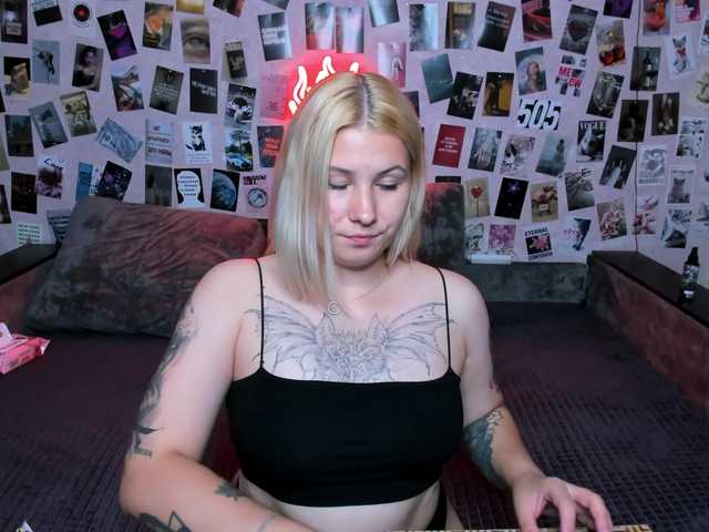Ulya11Cutex live cam on BongaCams
