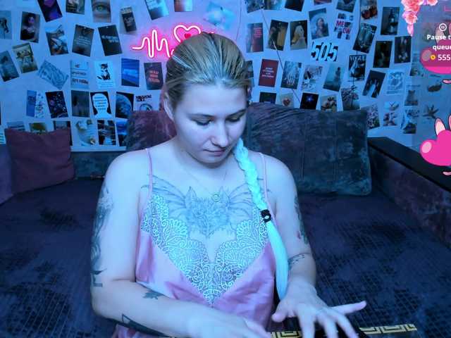 Ulya11Cutex's BongaCams show and profile