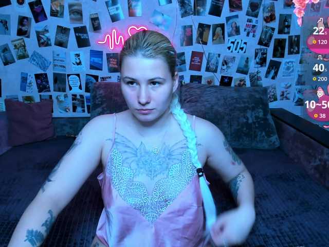 Ulya11Cutex's BongaCams show and profile