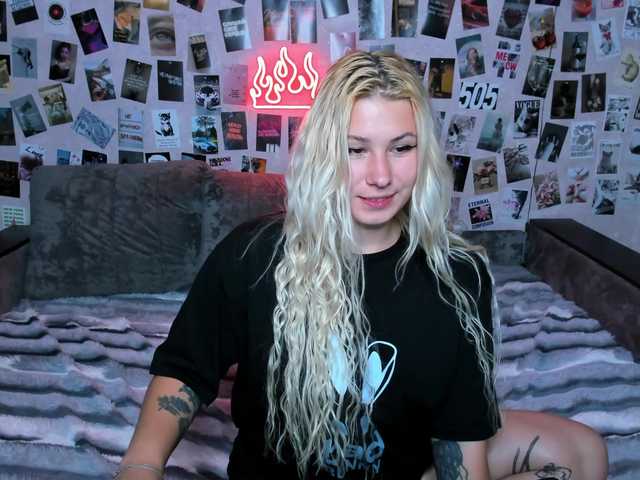 Ulya11Cutex live cam on BongaCams