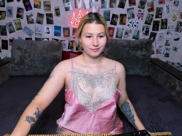 Ulya11Cutex live cam on BongaCams