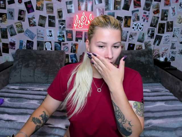 Ulya11Cutex live webcam show