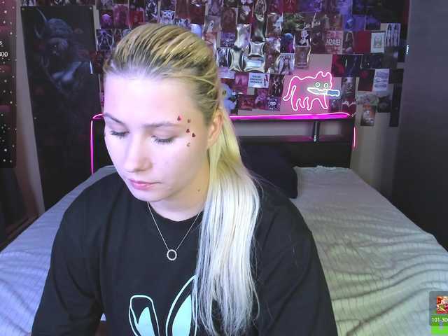 Ulya11Cutex live webcam show