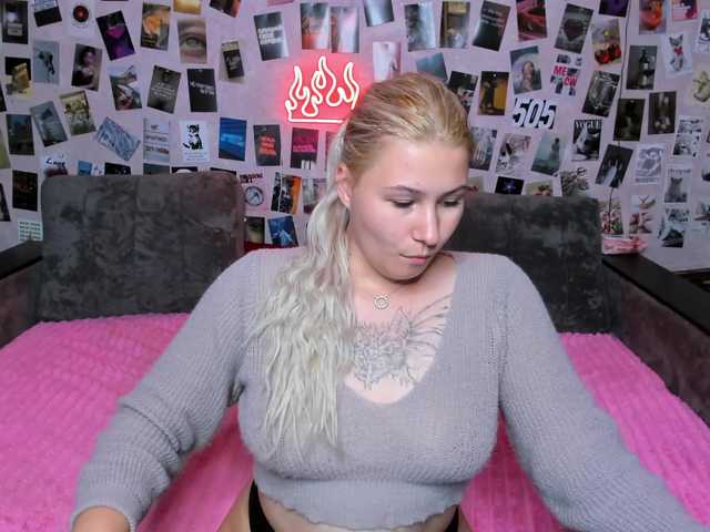 Ulya11Cutex live cam on BongaCams