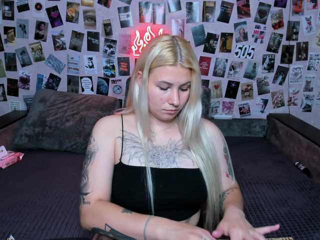 Ulya11Cutex live cam on BongaCams