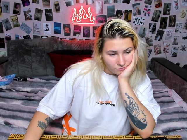 Ulya11Cutex live cam on BongaCams