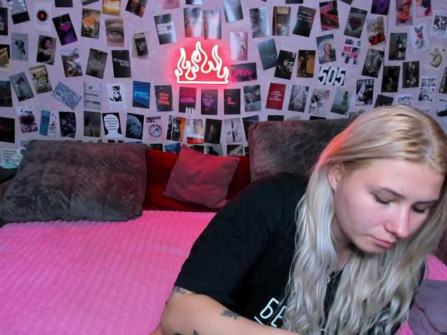 Ulya11Cutex live cam on BongaCams