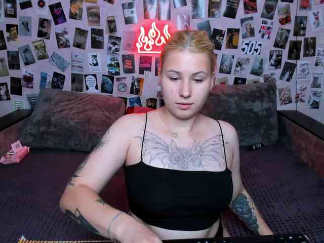 Ulya11Cutex webcam