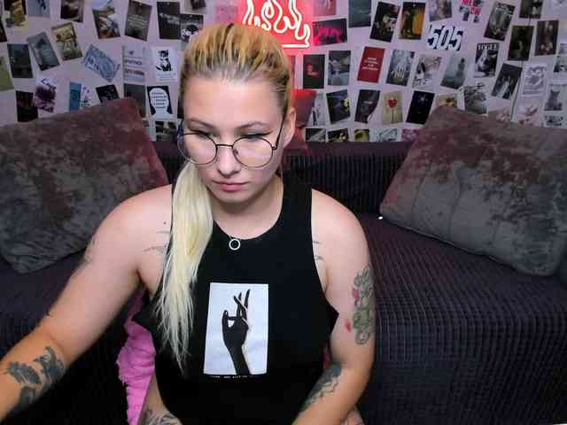 Ulya11Cutex webcam
