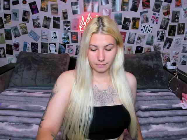Ulya11Cutex webcam