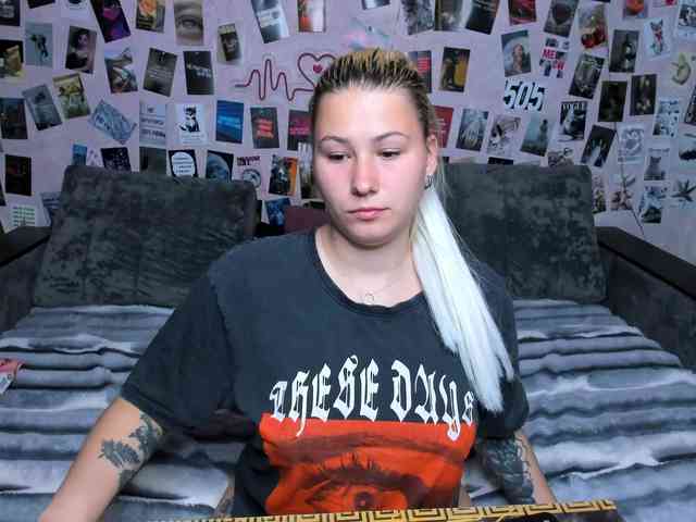 Ulya11Cutex webcam