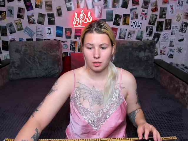 Ulya11Cutex webcam