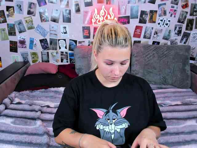Ulya11Cutex webcam