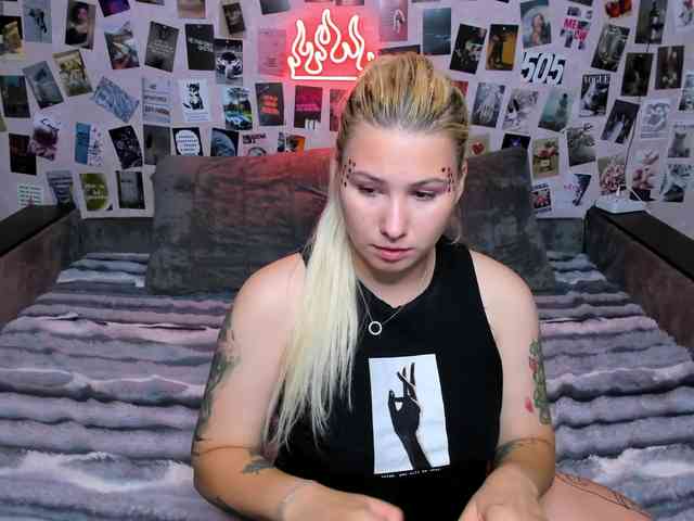 Ulya11Cutex webcam