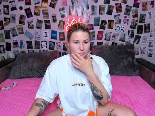 Ulya11Cutex webcam