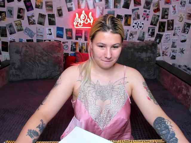 Ulya11Cutex webcam