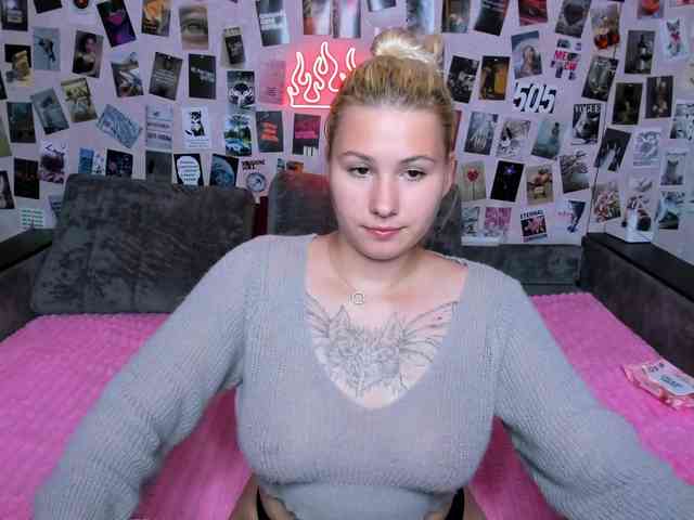 Ulya11Cutex webcam