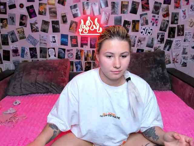 Ulya11Cutex webcam