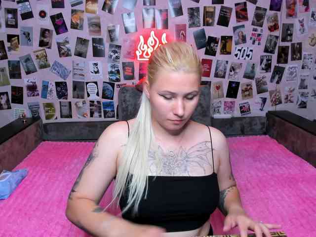 Ulya11Cutex webcam
