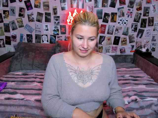 Ulya11Cutex webcam