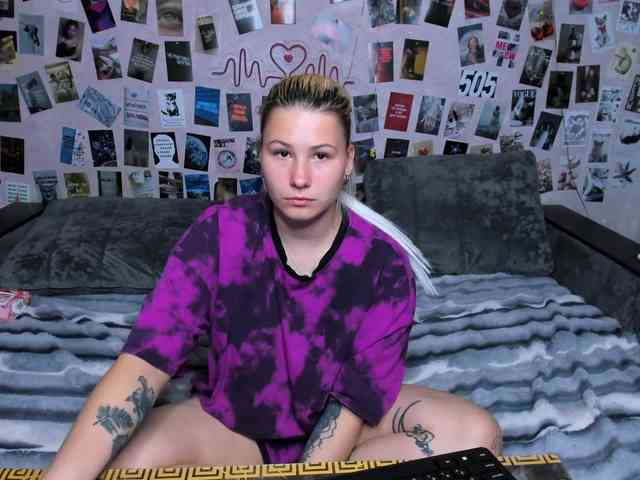 Ulya11Cutex webcam