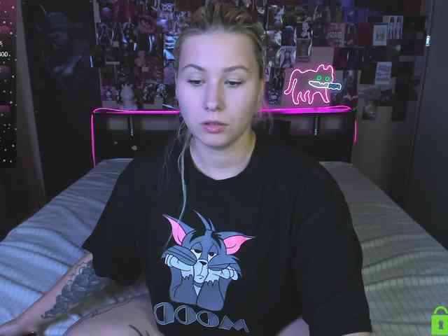 Ulya11Cutex webcam