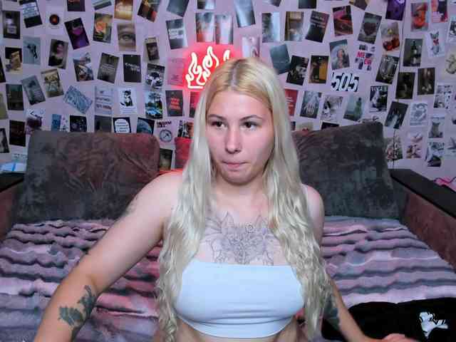Ulya11Cutex webcam