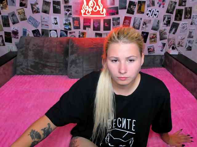Ulya11Cutex webcam
