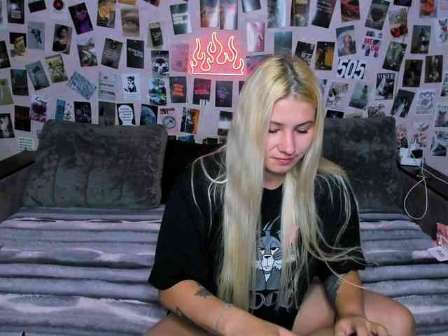 Ulya11Cutex webcam