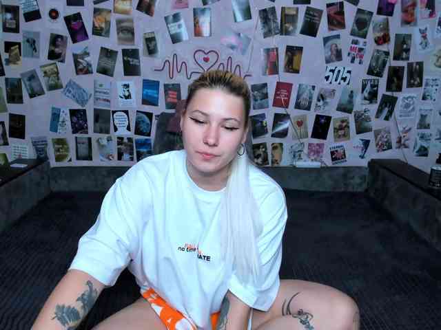 Ulya11Cutex webcam