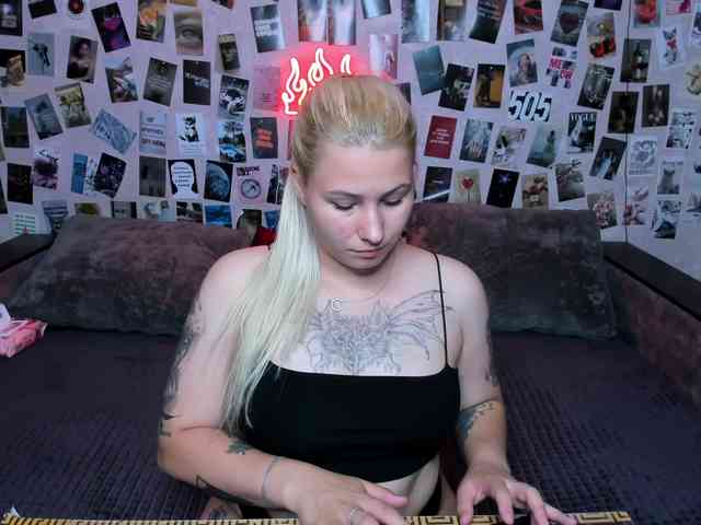 Ulya11Cutex webcam