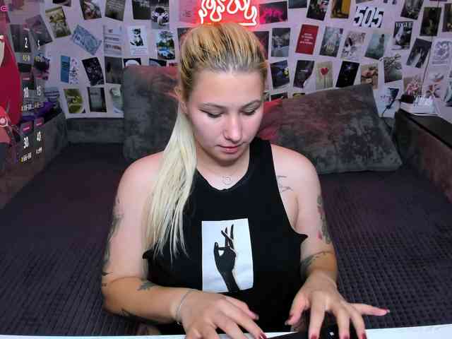 Ulya11Cutex webcam