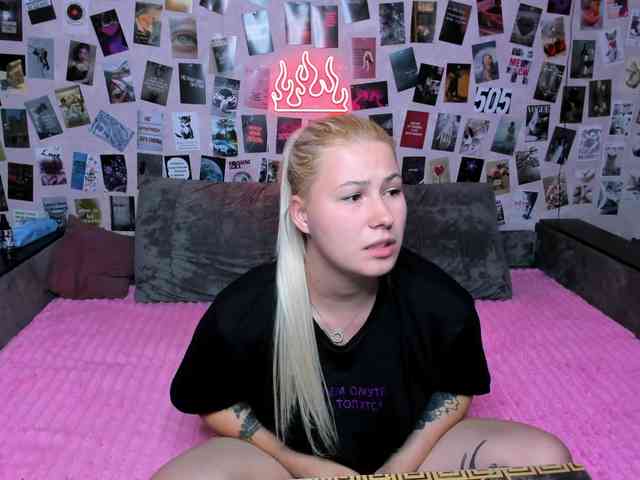 Ulya11Cutex webcam