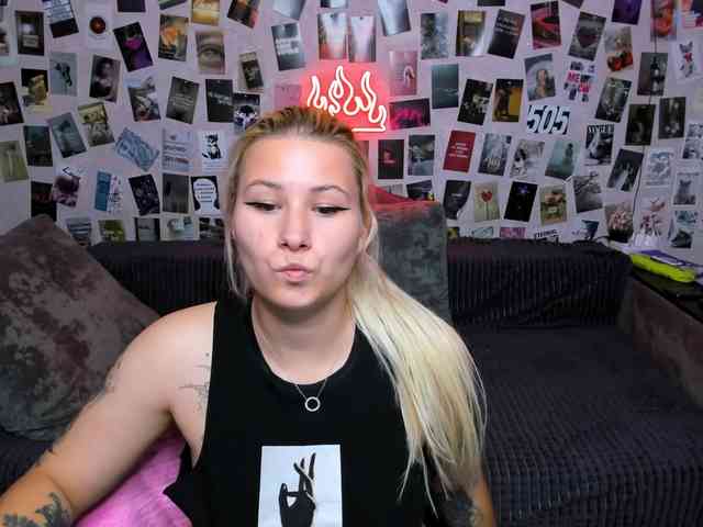 Ulya11Cutex webcam